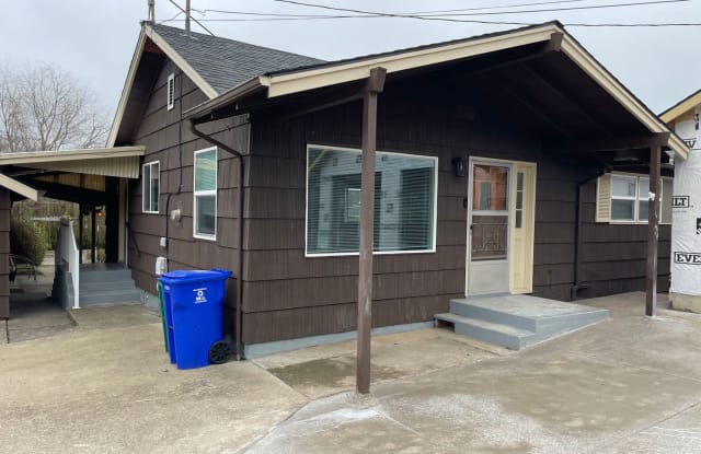 14310 SE Ridgecrest Road - 14310 Southeast Ridgecrest Road, Happy Valley, OR 97086