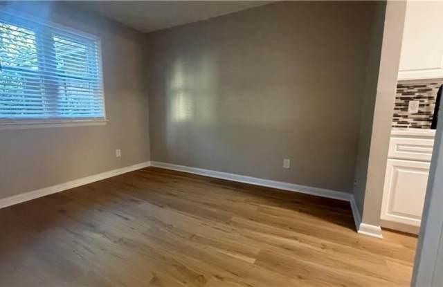 6409 Duquesne Place Gallery 4