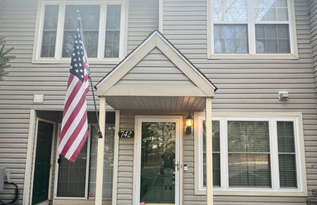 742 Gilbert PL - 742 Gilbert Place, Trappe, PA 19426