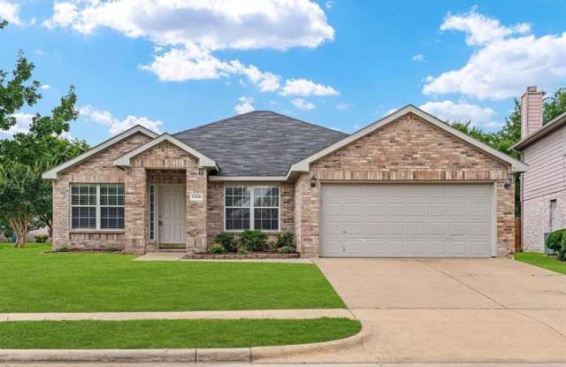 7008 Montego Court - 7008 Montego Court, Arlington, TX 76002