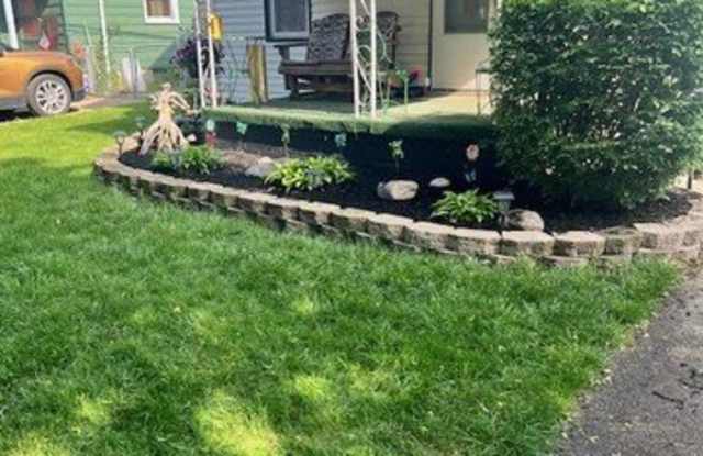 727 E Madge Avenue photos photos