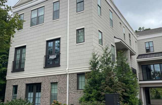 Dilworth - T.R. Lawing Realty Property Gallery 3