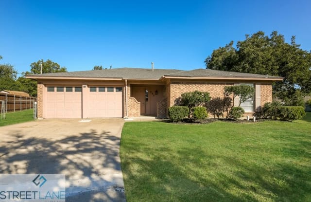 405 Ferenz Avenue - 405 Ferenz Avenue, Crowley, TX 76036