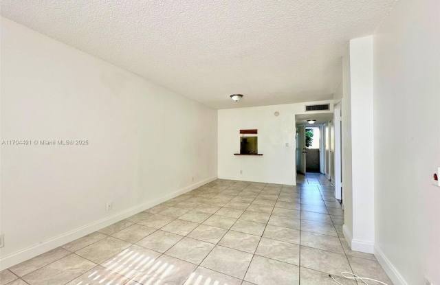 2903 NE 163rd ST photos photos
