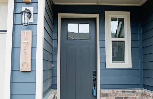 3bedroom. 2.5 bath at Clover Ridge Gallery 4