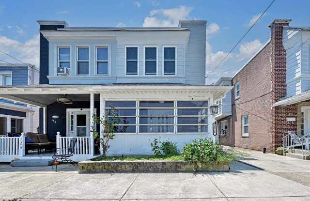 126 N Harvard Ave photos photos