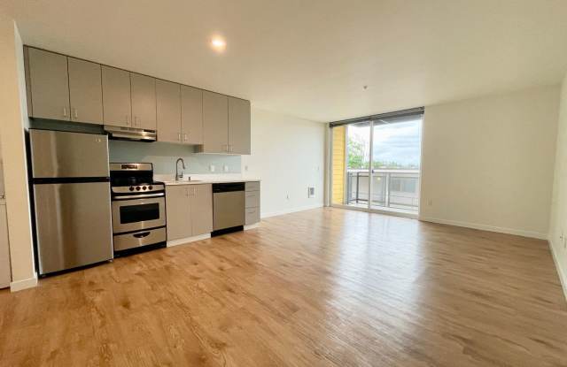 Bayview West Apartments Gallery 2