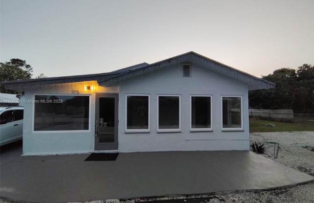 115 Walker Ave photos photos