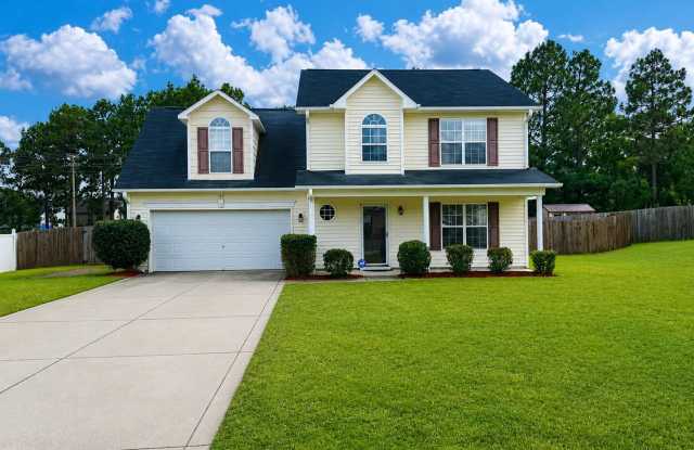 Two Story Home with 3 bedrooms PLUS a Bonus Room in a Lovely Area North of Bragg photos photos