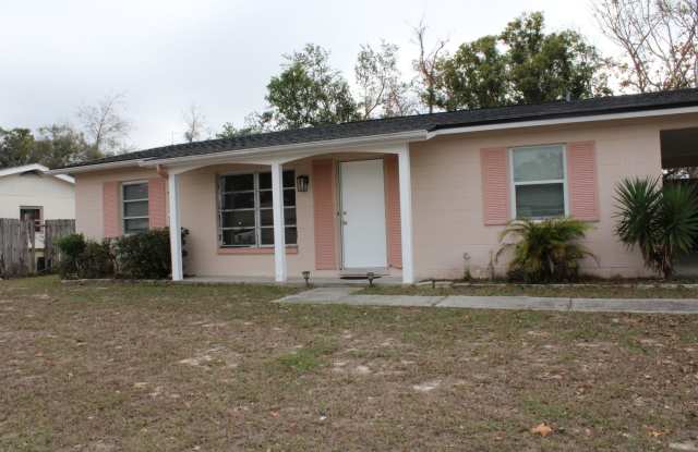 A charming 2-bedroom, 2-bathroom home located in the vibrant community of Spring Hill photos photos