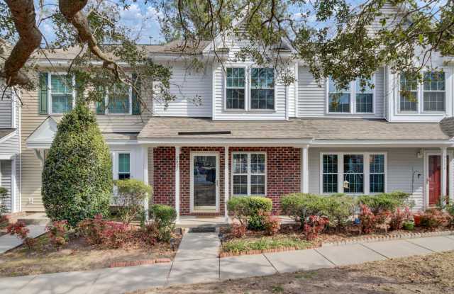 7936 Shadow Oak Drive photos photos