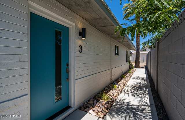 6227 N 13th Place Gallery 3