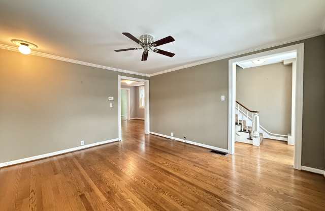 538 North Main Street Gallery 2