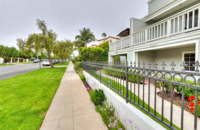 24447 Santa Clara Avenue Gallery 3