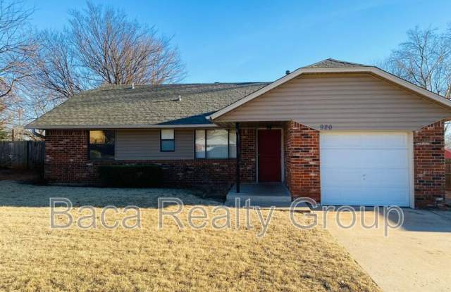 920 Mockingbird Ln photos photos