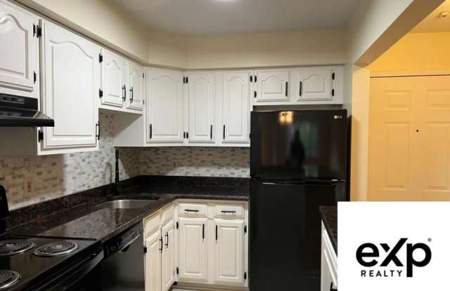 4975 Washington St. - 4975 Washington Street, Boston, MA 02132