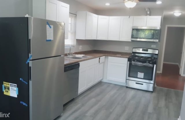 10348 Mcnerney Dr - 10348 Mcnerney Drive, Franklin Park, IL 60131