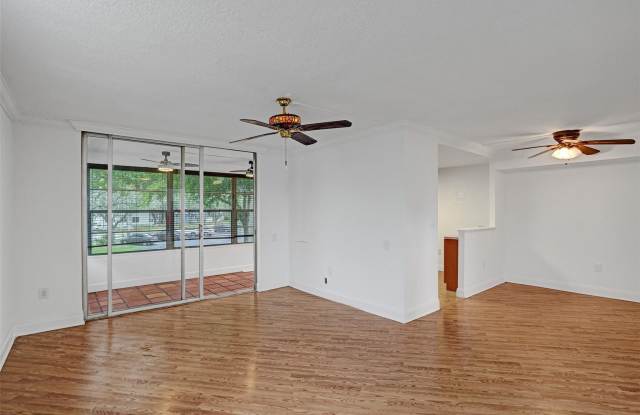 9351 Lime Bay Boulevard Gallery 4