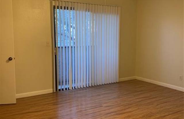 5266 Lisagayle Court unit 122 - 1 Gallery 4