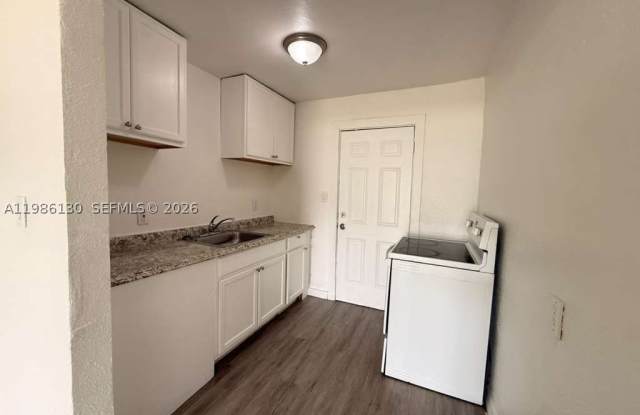 3608 Sammy Watkins Gallery 2