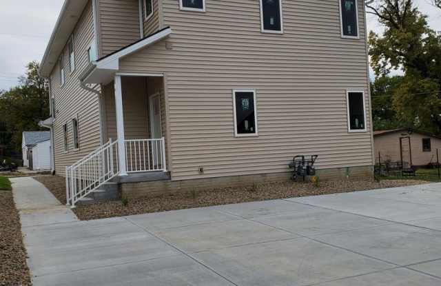 Papillion 3 Bedroom Townhome! Gallery 3