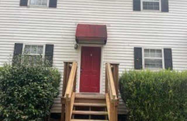 237 Turner - 237 Turner Street, Royston, GA 30662