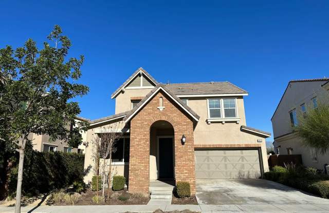 4 Bedroom home for leasing in Chino - 8812 Kings Canyon Street, Chino, CA 91708 4 Bedroom home for leasing in Chino - 8812 Kings Canyon Street, Chino, CA 91708