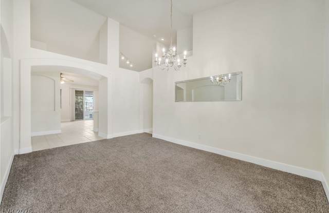 1299 Echo Creek Street Gallery 4