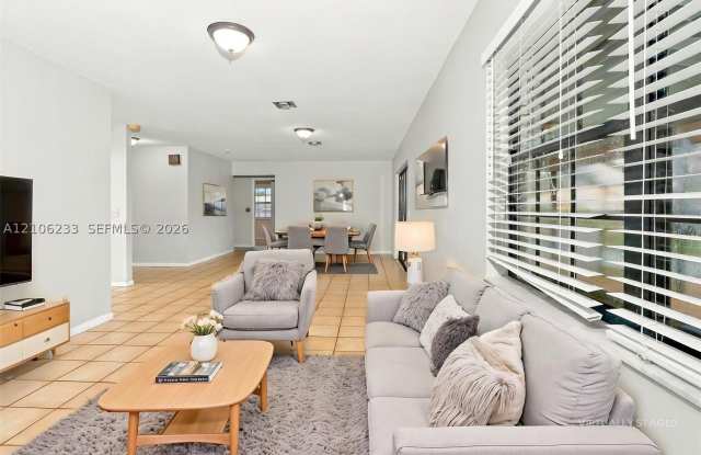 132 Santander Ct Gallery 4