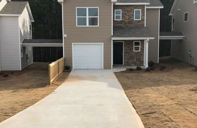645 Carlton Pointe Drive - 645 Carlton Pointe Dr, Palmetto, GA 30268