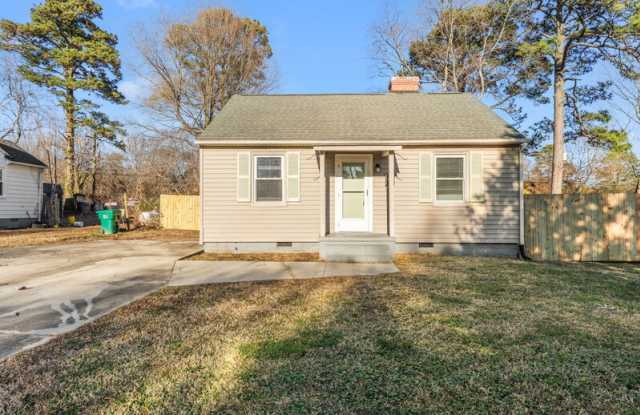 108 East Magruder Street - 108 East Magruder Street, Sandston, VA 23150