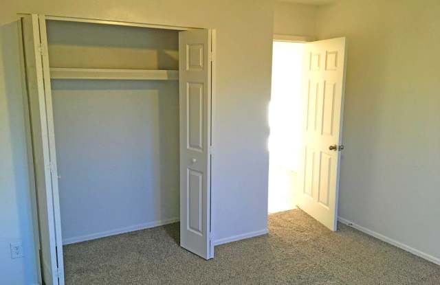 3635 W IRONWOOD Drive Gallery 2