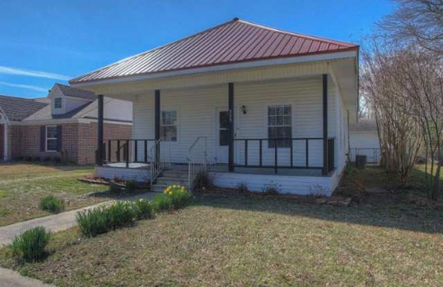 3 Bed, 2 Bath in Claremore Available End of July! photos photos
