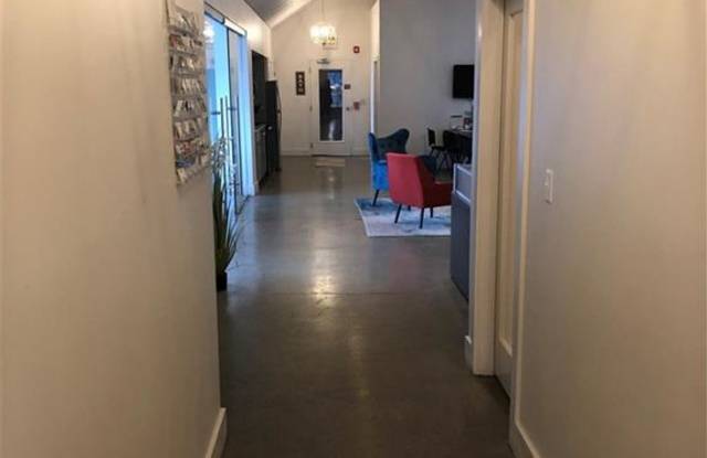 11691 Fall Creek Road Gallery 2