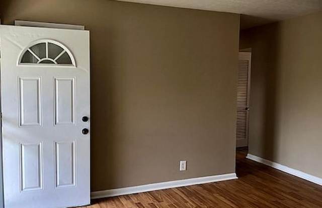 4109 Quiet Way Gallery 2