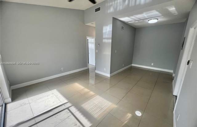 1477 Southwest 24th Court Gallery 2