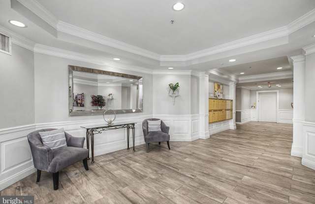 2711 BELLFOREST Court Gallery 4