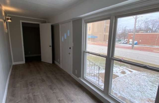 4-Bedroom Home! Gallery 4