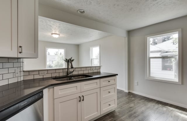 1307 East Glass Avenue - 1307 East Glass Avenue, Spokane, WA 99207