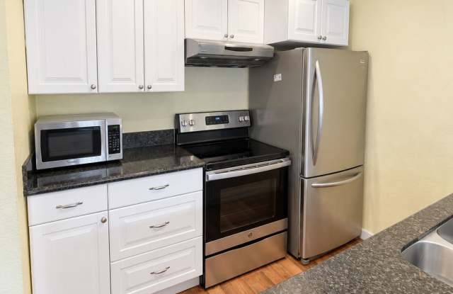 115 124th Street SE #F5 - F5 Gallery 4