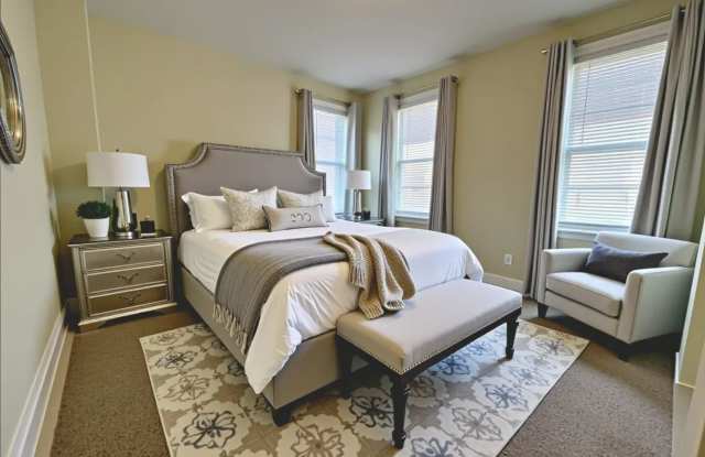 4 Bedroom 1 Bathroom in Reading w/Bonus Room! *For a Limited Time- $800 Off Your First Month of Rent! - 118 North 10th Street, Reading, PA 19601