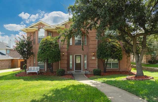 2226 Oak Grove Circle - 2226 Oak Grove Circle, Garland, TX 75040