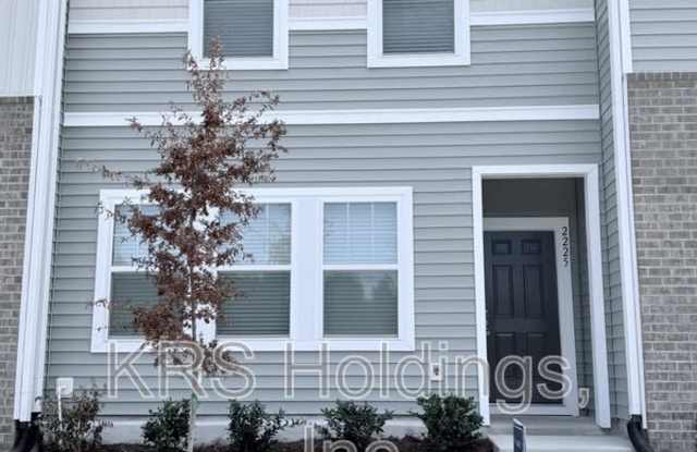 2225 Glen Crossing Drive Gallery 2