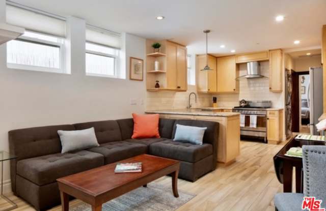 503 PIER AVE - 503 Pier Ave, Santa Monica, CA 90405