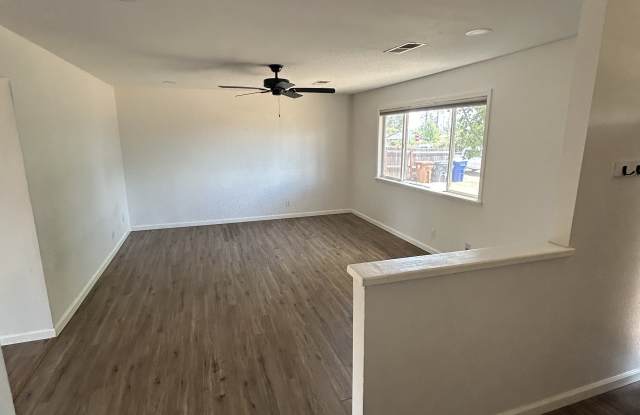 1505 Mabelle Way Gallery 2