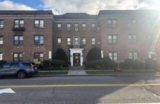 222 7th Street unit: 1K - 222 7th Street, Garden City, NY 11530 222 7th Street unit: 1K - 222 7th Street, Garden City, NY 11530