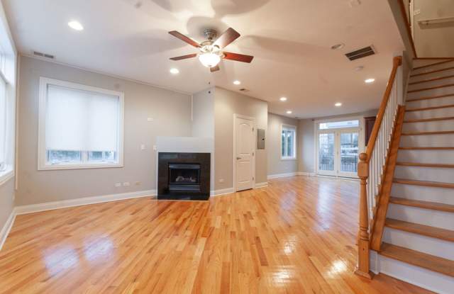 7008 West Medill Avenue photos photos