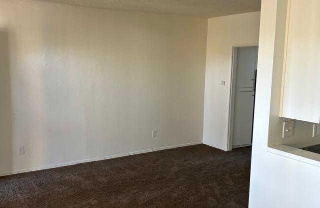 11134 S. New Hampshire Ave. photos photos