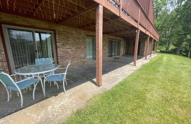 593-B Pinnacle Drive photos photos