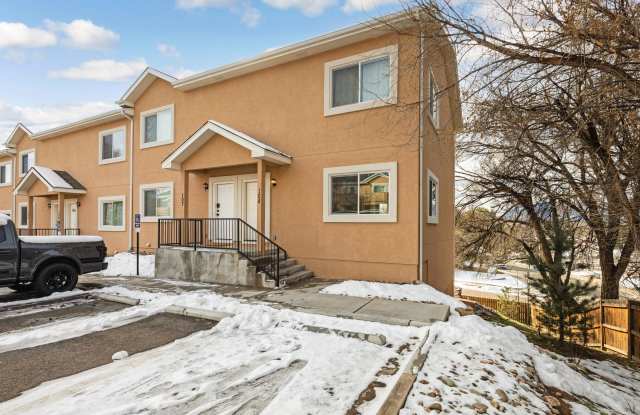 2220 East La Salle St #108 - 1 photos photos